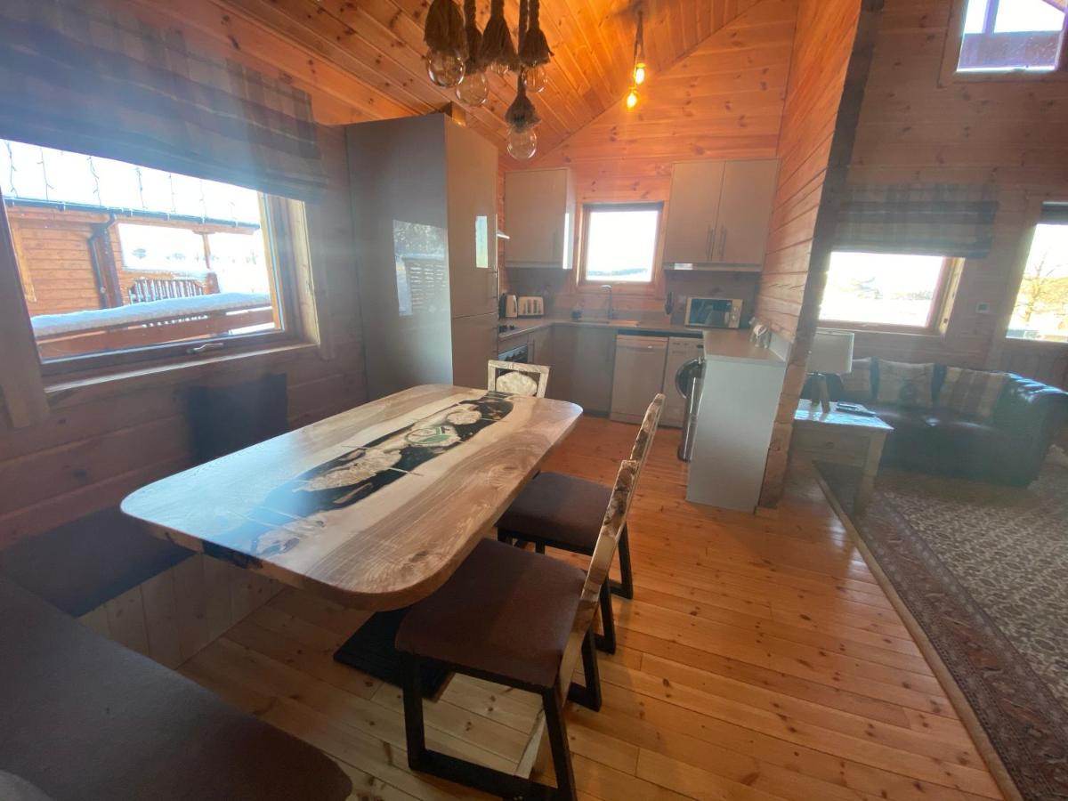 Pine Lodge Gorebridge Esterno foto