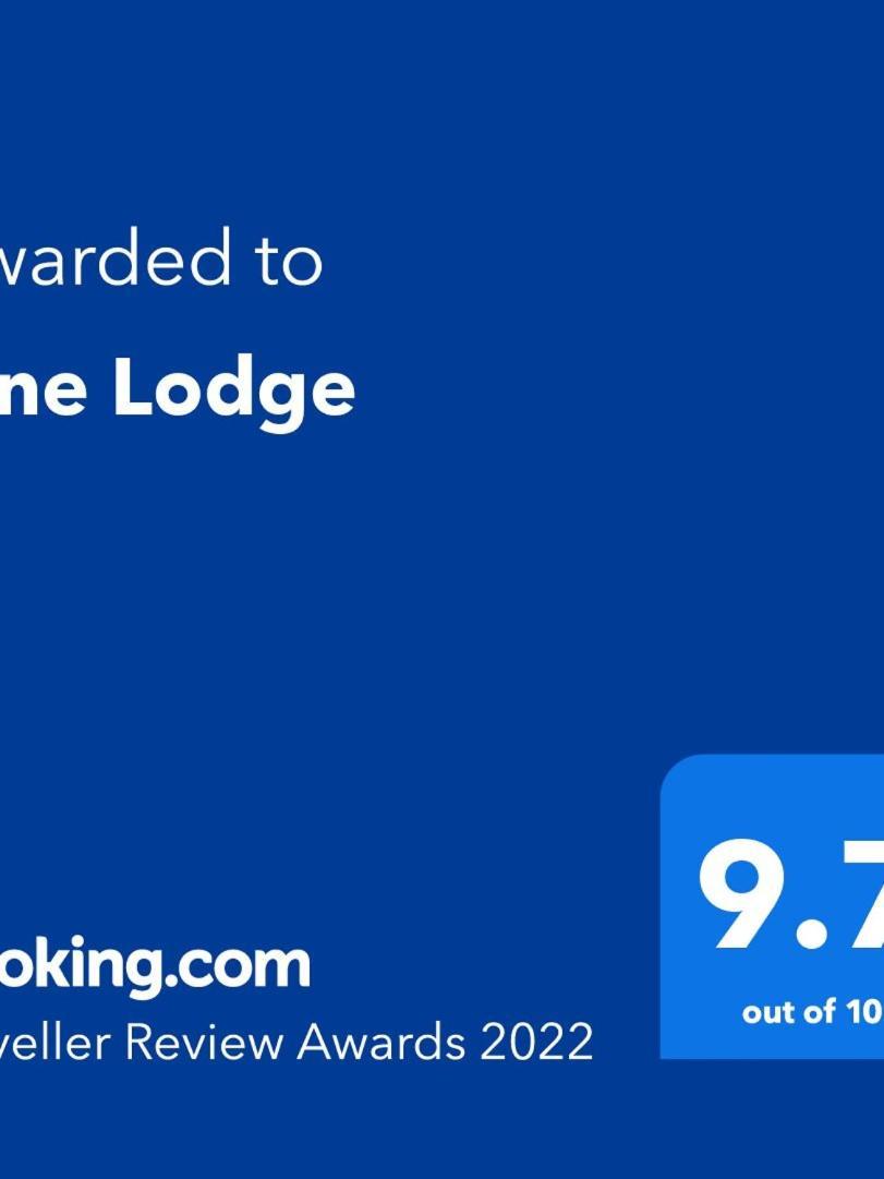 Pine Lodge Gorebridge Esterno foto